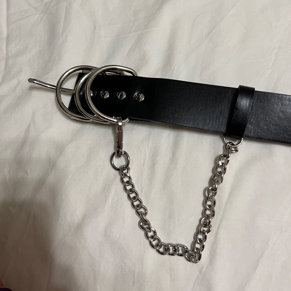 BERSHKA CHAIN BELT - Picture 5 of 9